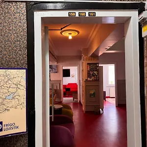 Transit Kapsül Otel
